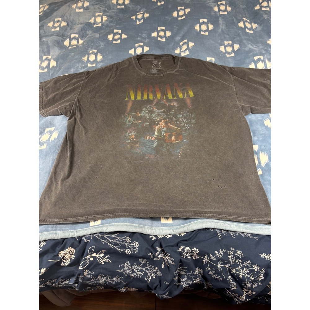 Nirvana Unplugged Distressed Graphic T-Shirt Faded Black Mens OS Oversized